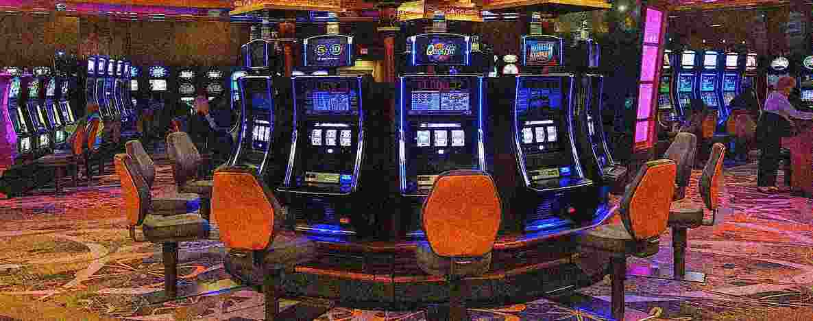 centre de table theme casino Slot